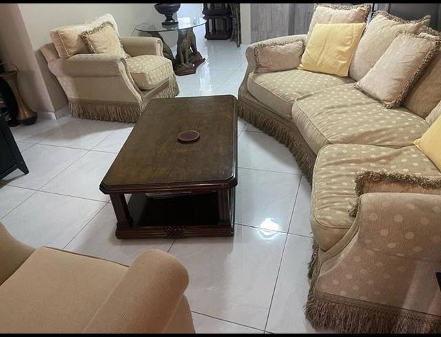 3 BEDROOM TOWNHOUSE FOR SALE IN OAKDENE